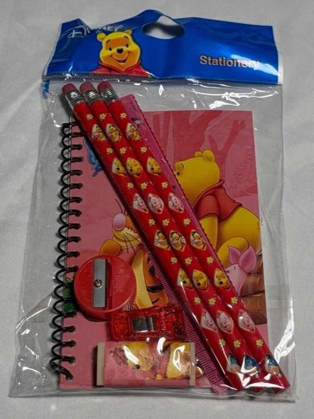 Disney Winnie the Pooh Red Stationery Set